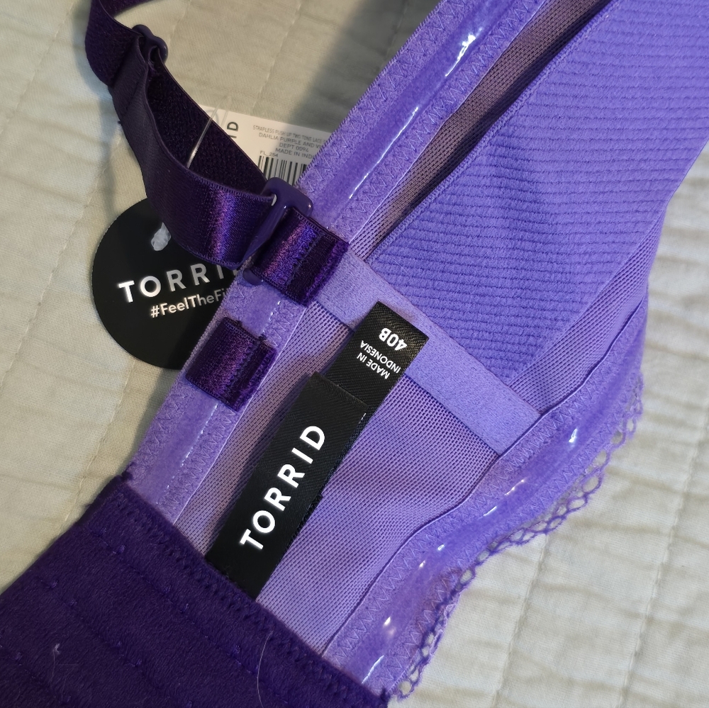 Torrid Strapless Padded Push-Up Bra Two Tone UW Lace Straight Back SZ 40B NWT - Picture 6 of 8